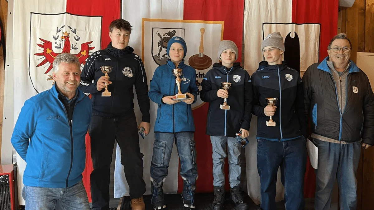 bzm_u15__2025__1